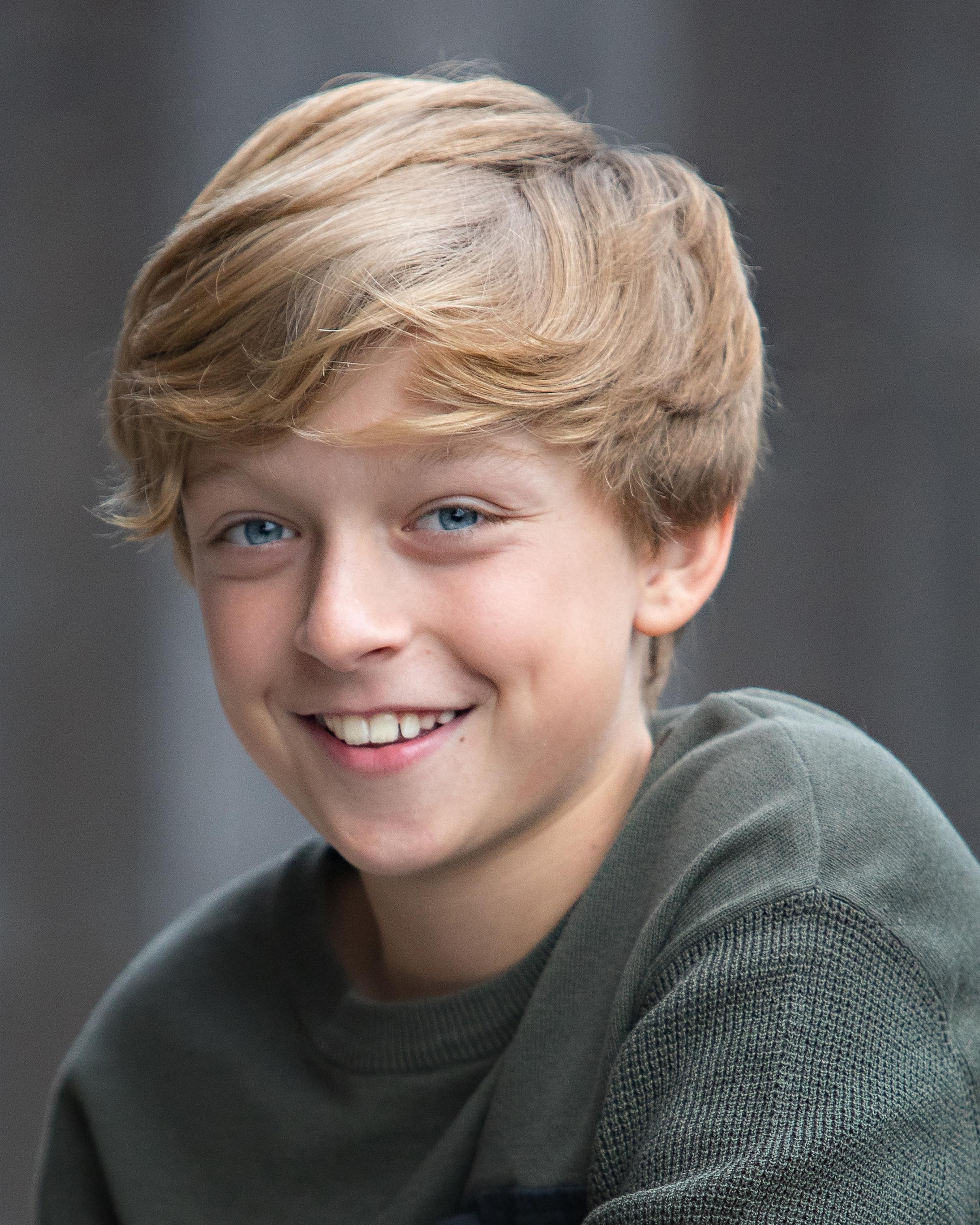 actor Jayden Kirton large photo