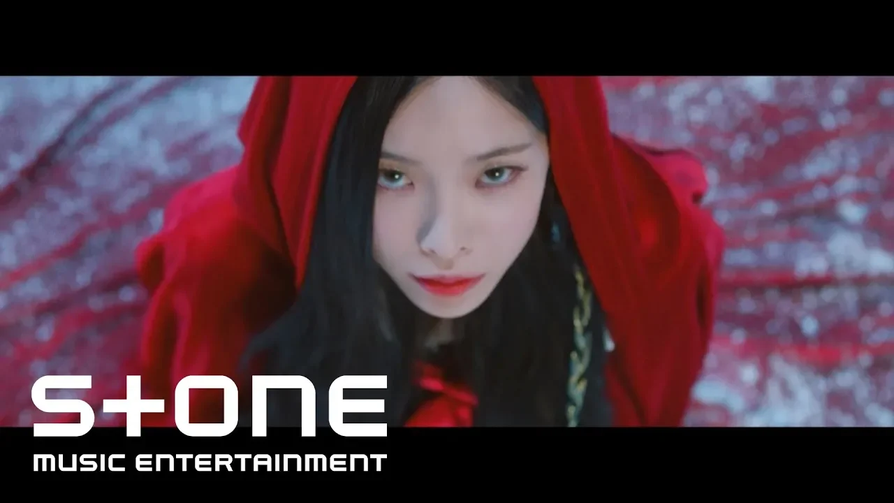 헤이즈 (Heize) - 첫눈에 (First Sight) MV background