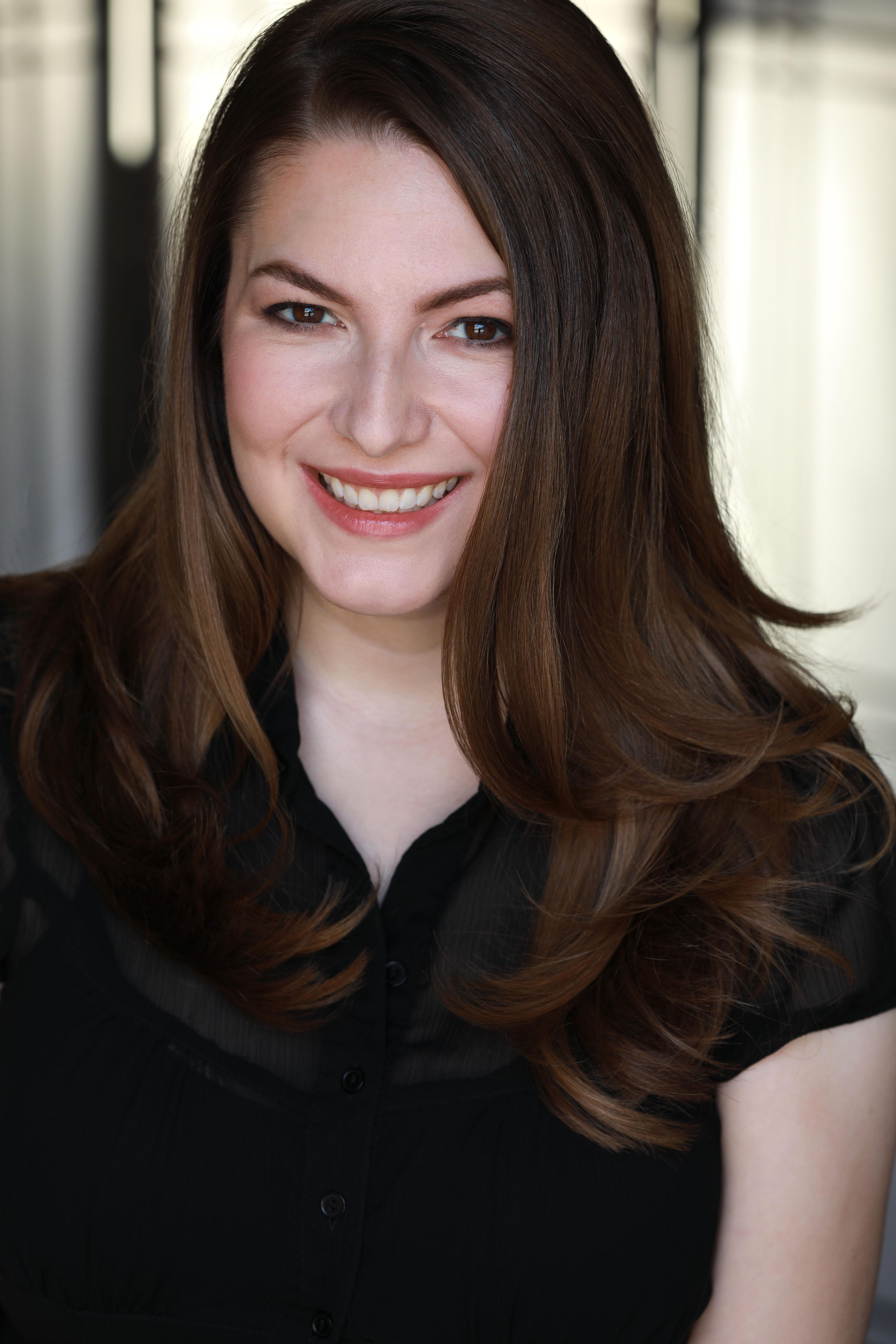 actor Deva Marie Gregory large photo