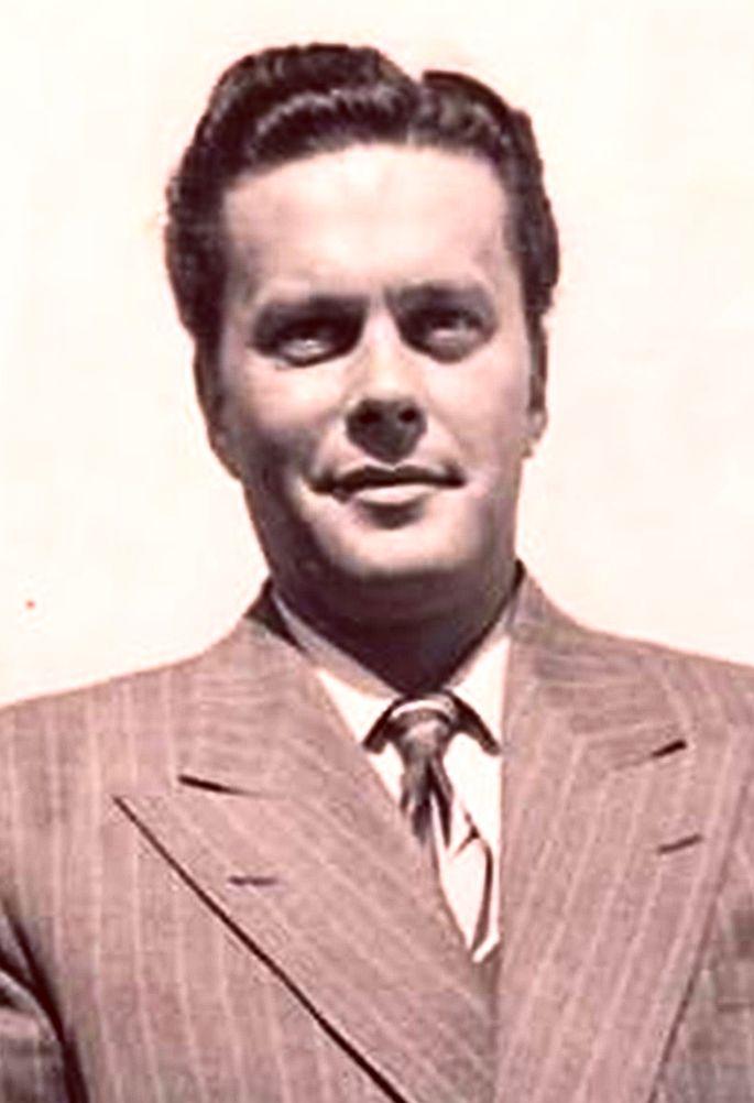 actor Erik Rolf large photo