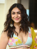 Mrunal Thakur
