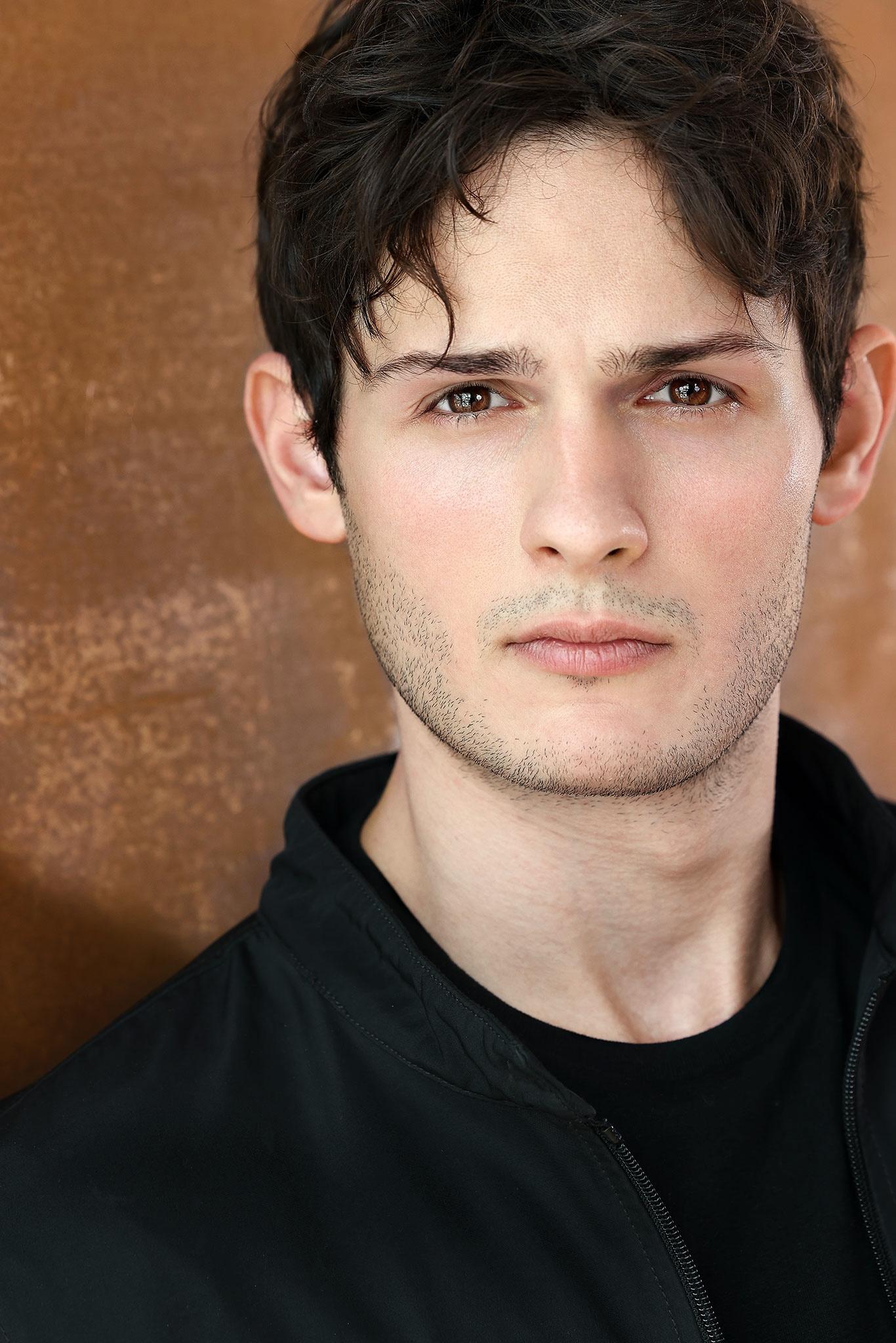 actor Nick Haldes large photo