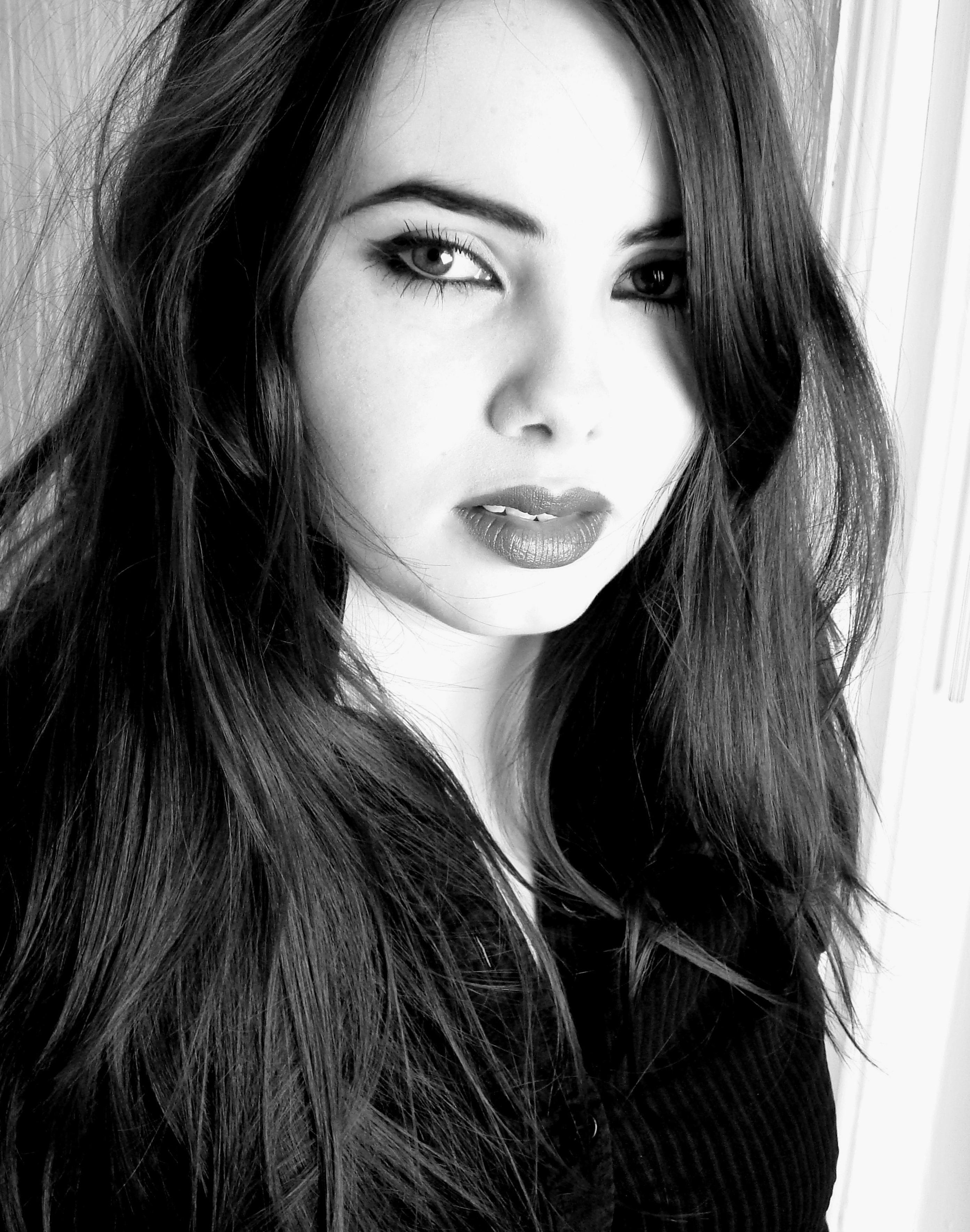 actor Molly O'Shea large photo