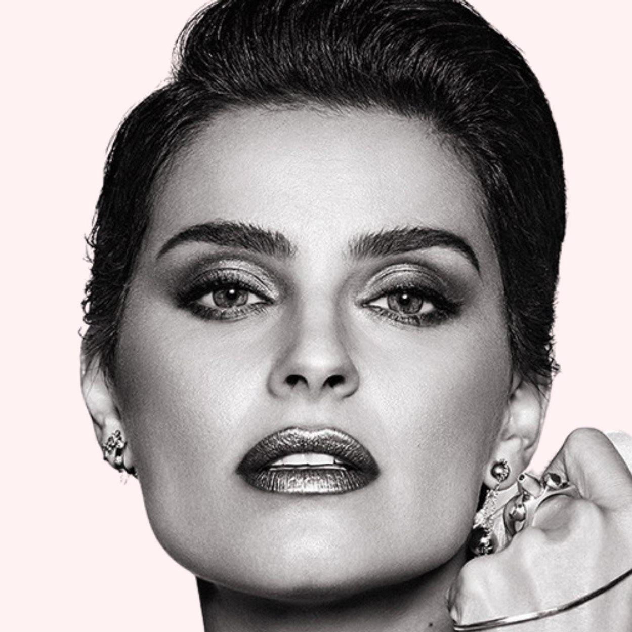 actor Nelly Furtado large photo