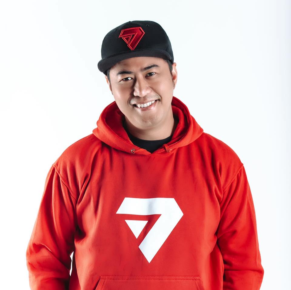 actor Pandji Pragiwaksono large photo