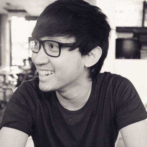 actor Eka gustiwana large photo