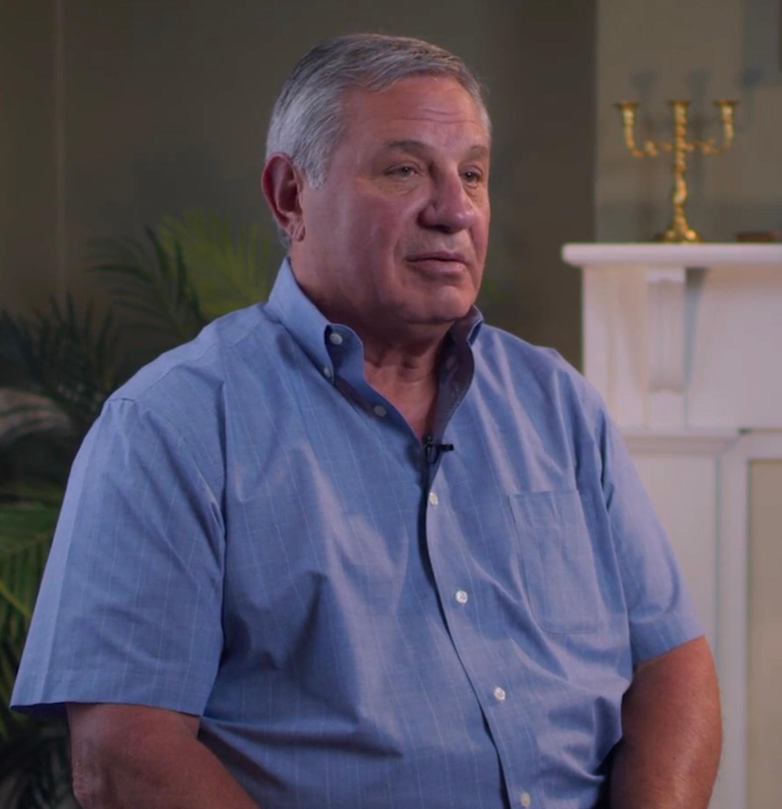 actor Roy Mouledous large photo