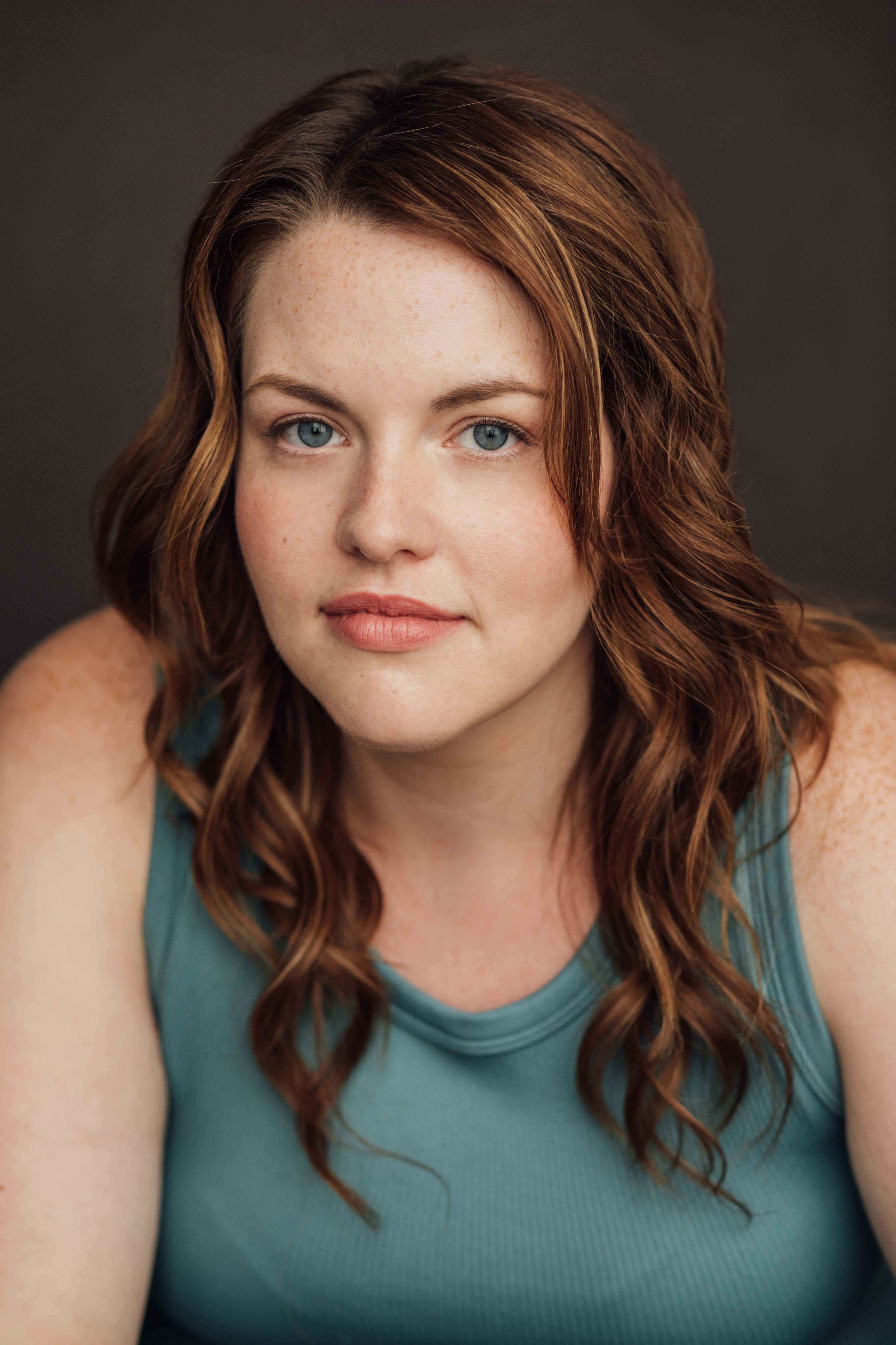 actor Katelyn Wells large photo