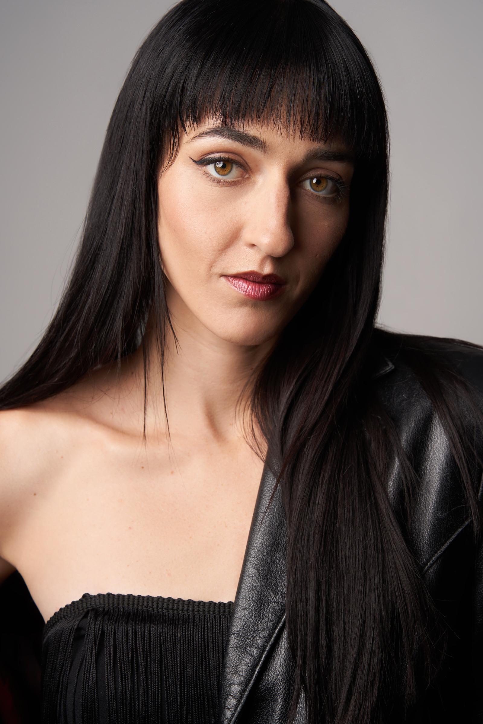 actor Ana Dragovich large photo