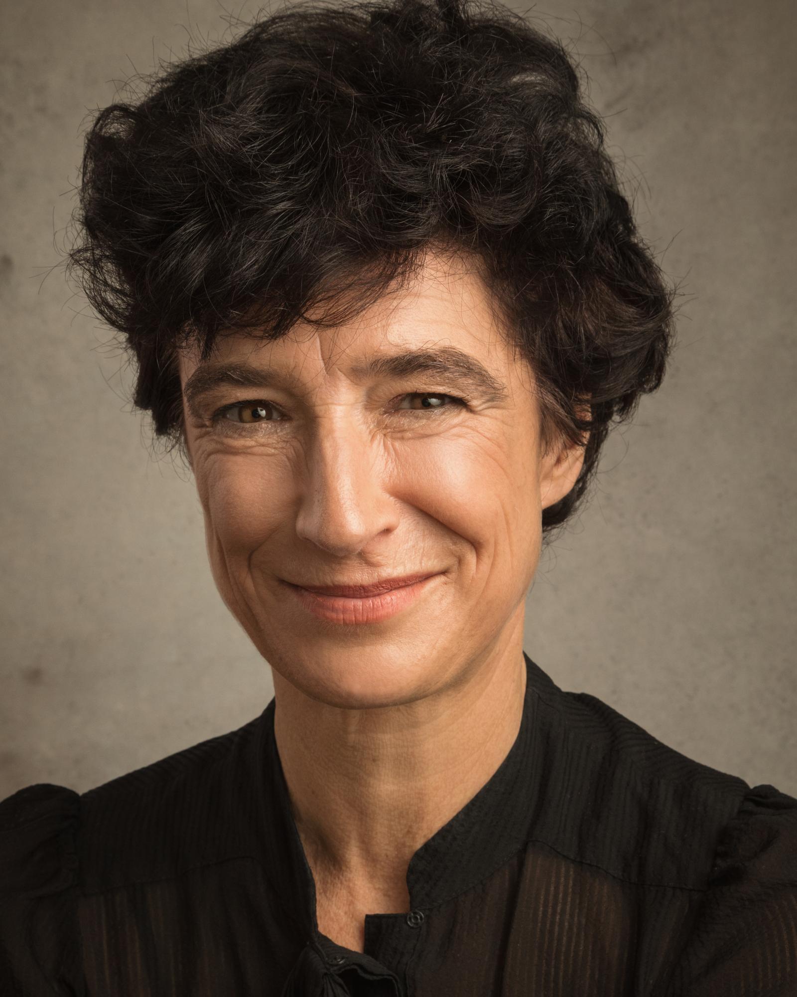 actor Shuna Snow large photo