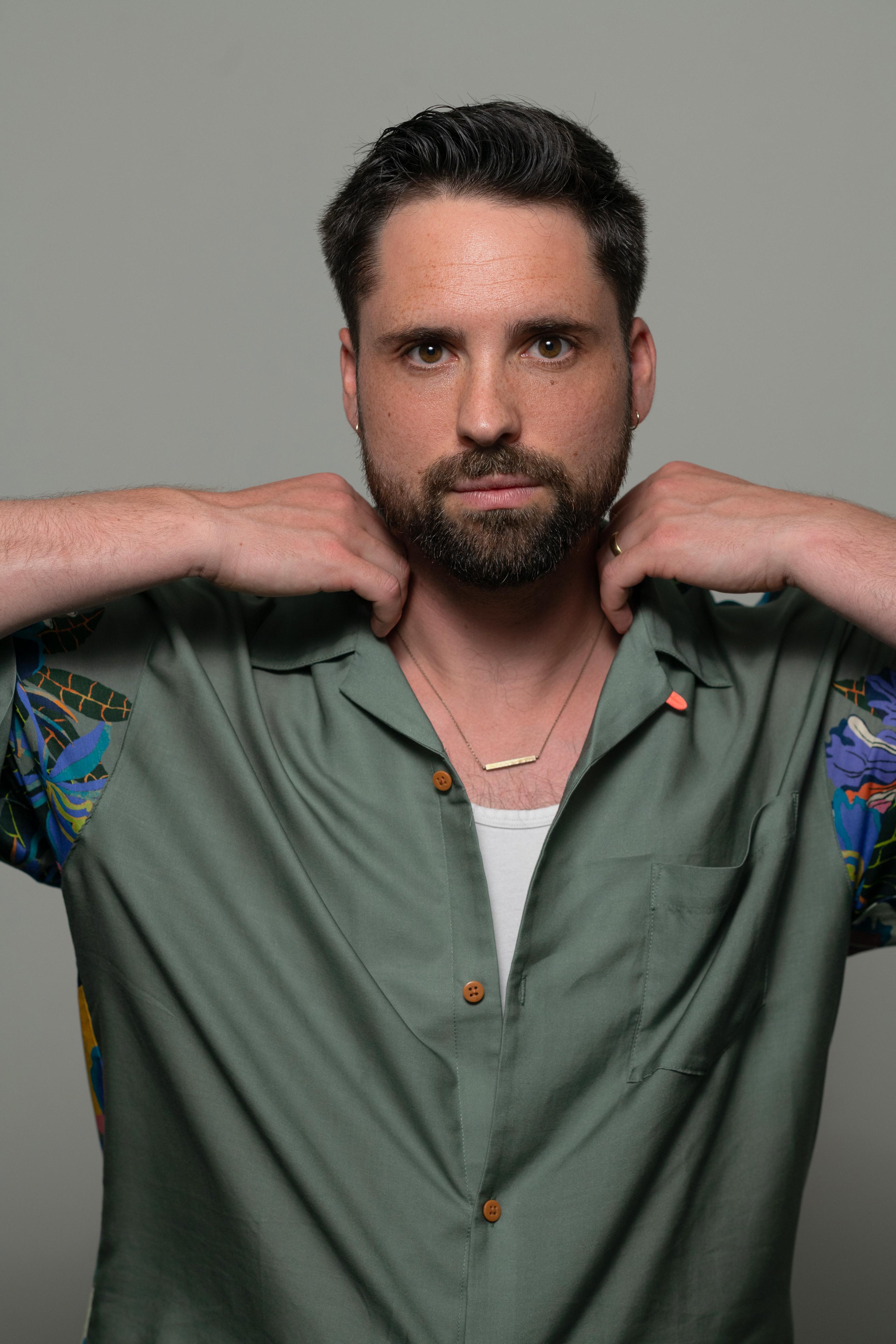 actor Rowan Finken large photo