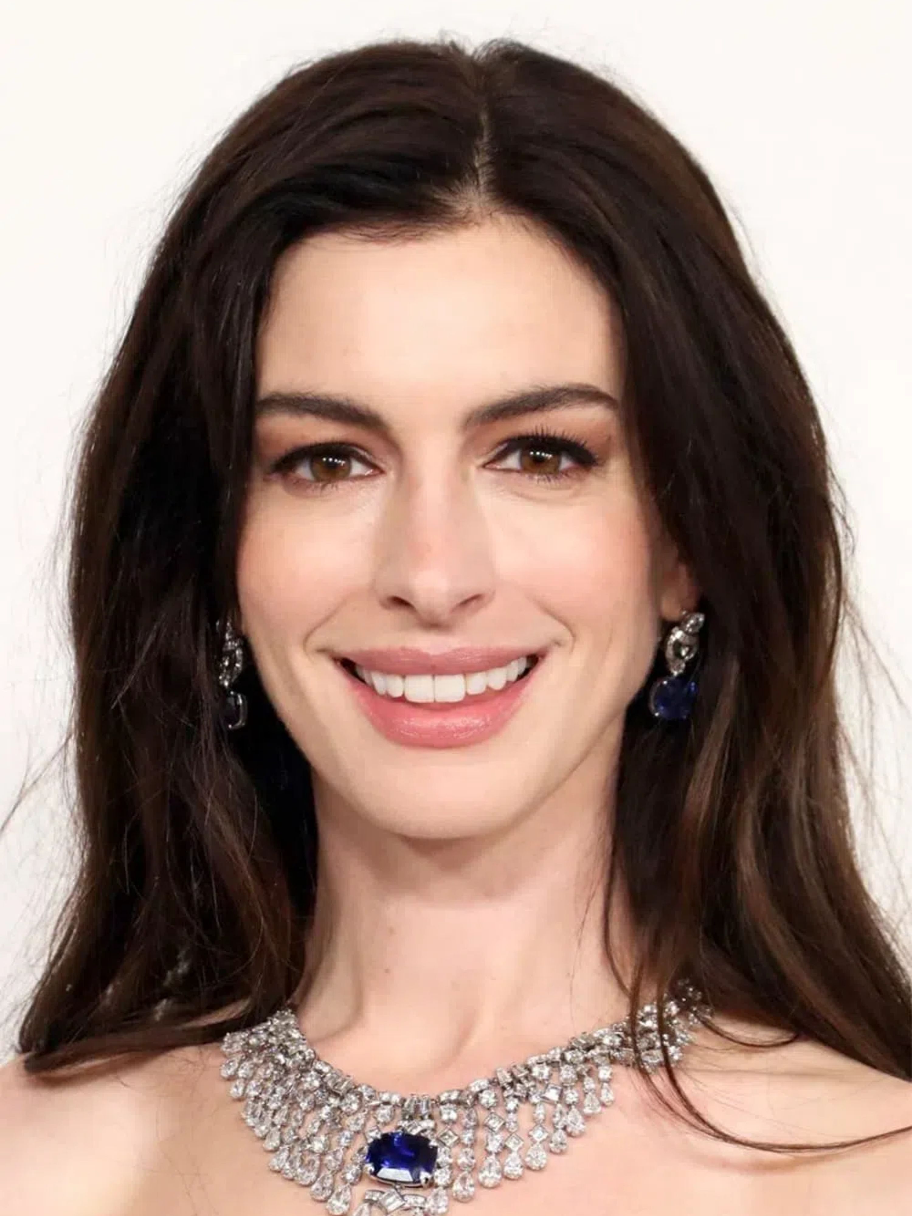 actor Anne Hathaway large photo