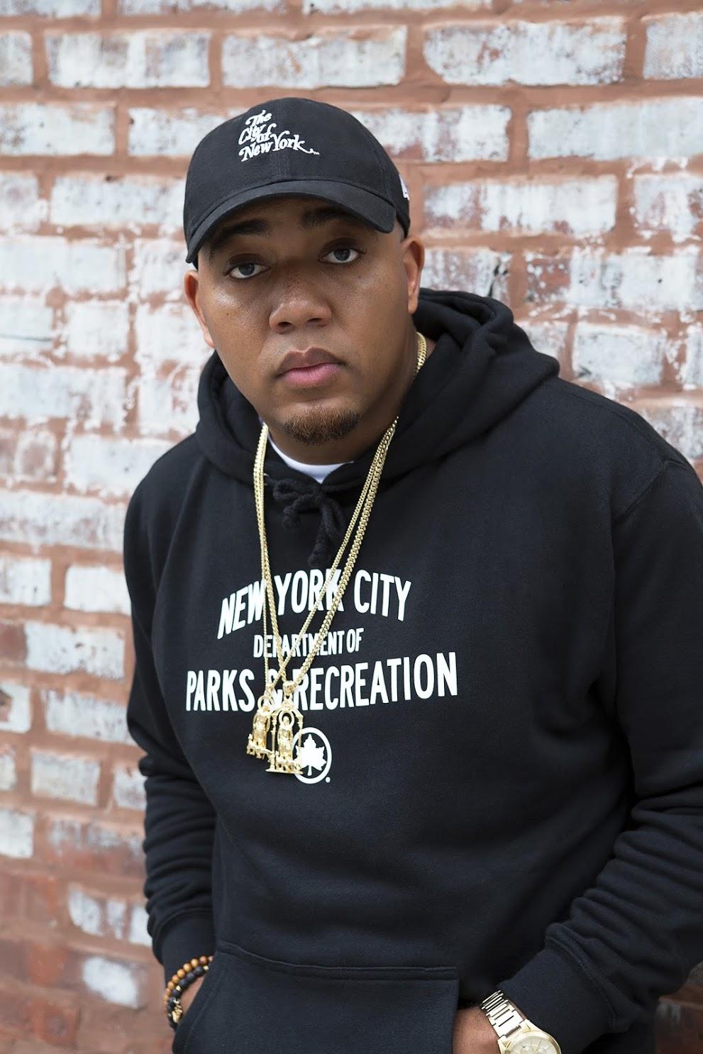 actor Skyler Taylor large photo