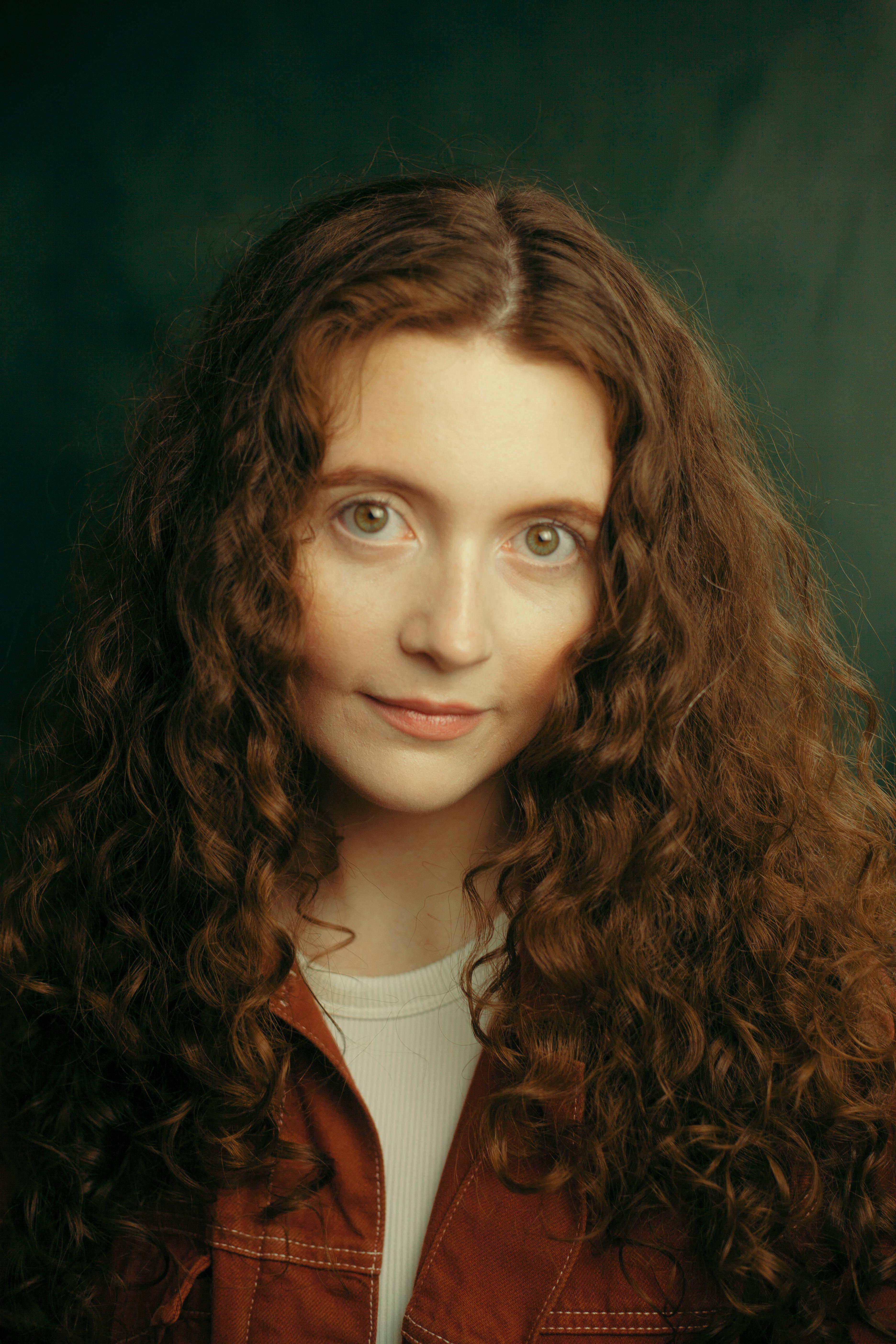 actor Grace Cunningham large photo