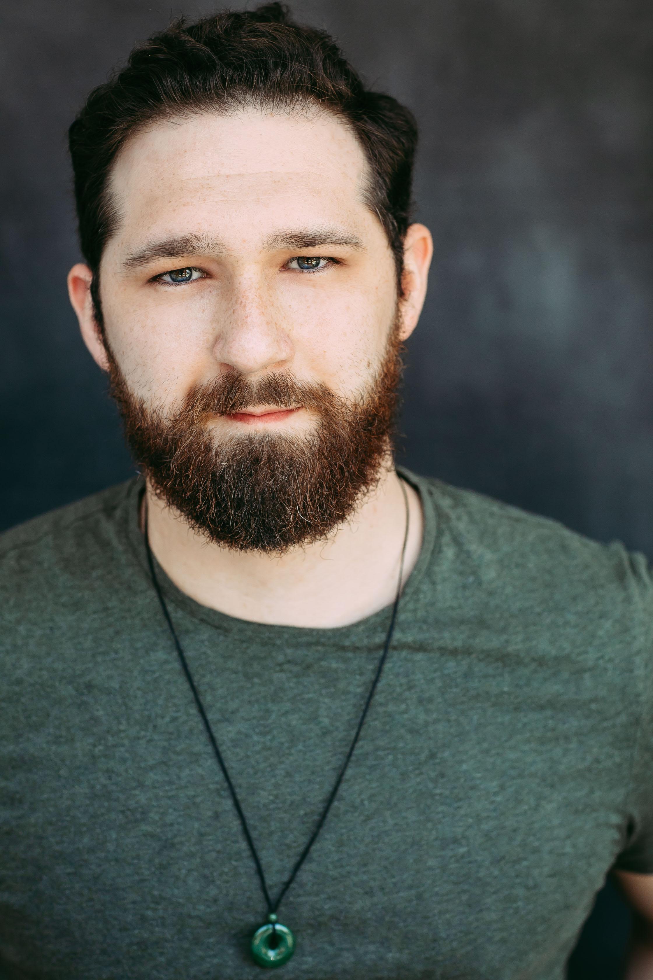 actor Isaac Keoughan large photo