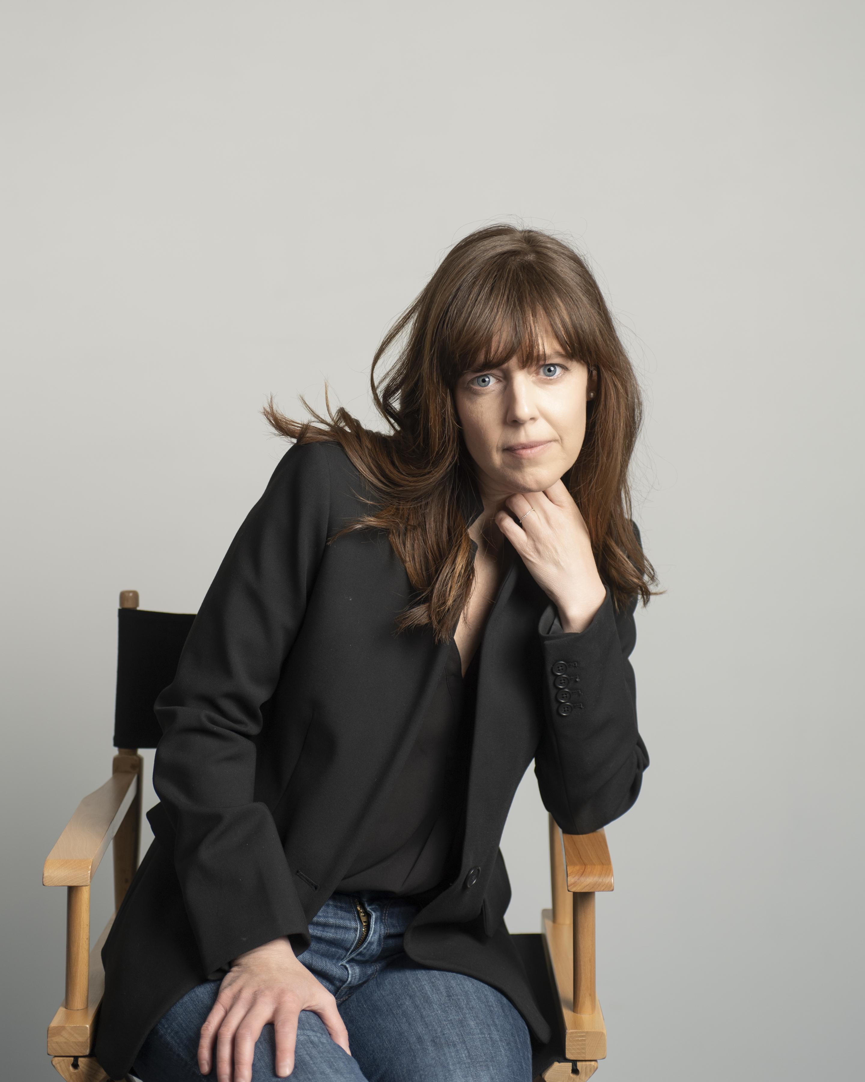 actor Alice Brooks large photo