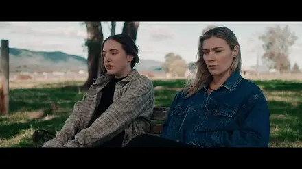 Trailer thumbnail