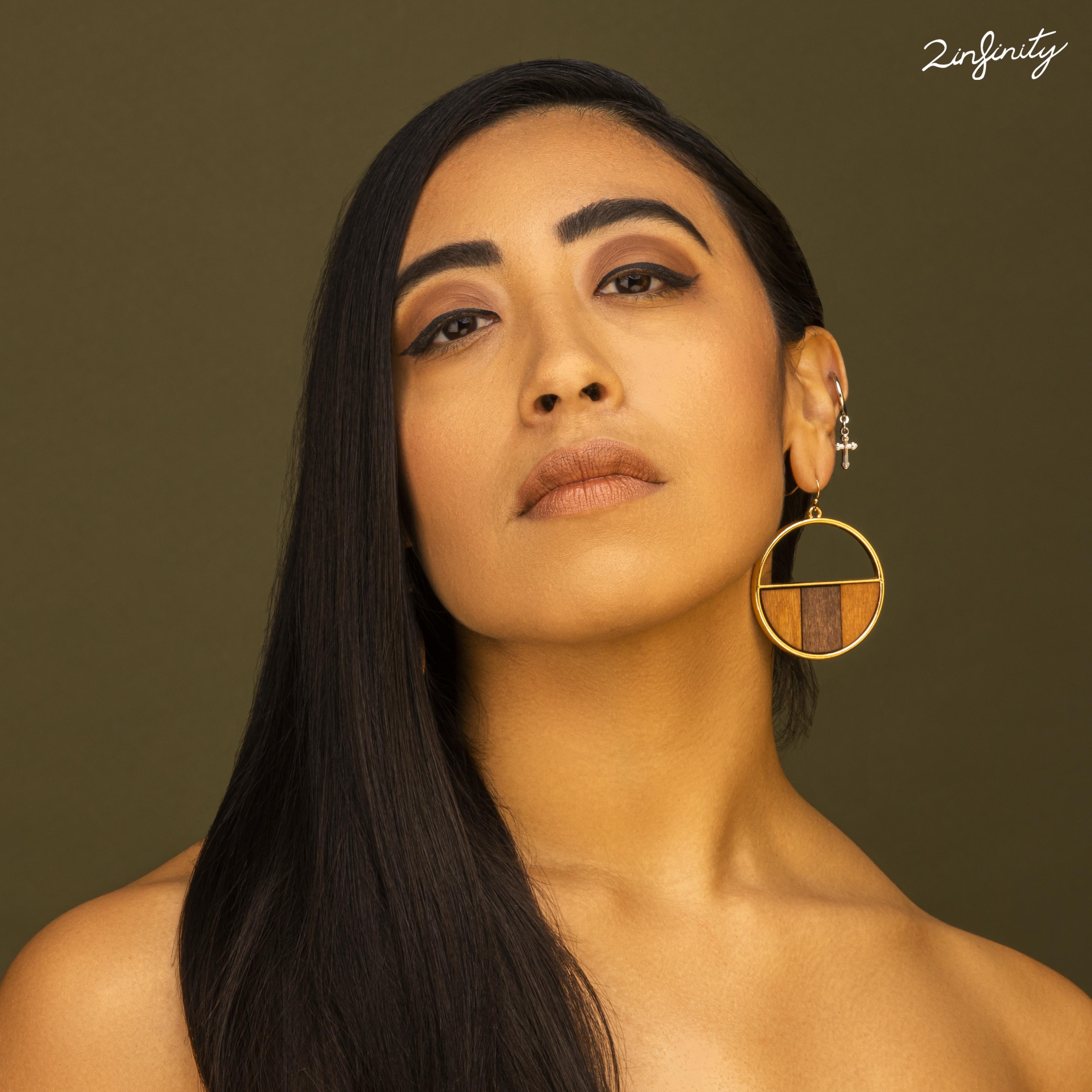 actor Alexandra Huron large photo