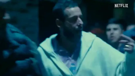 Trailer thumbnail