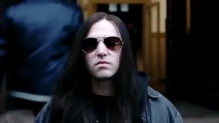 Trailer thumbnail