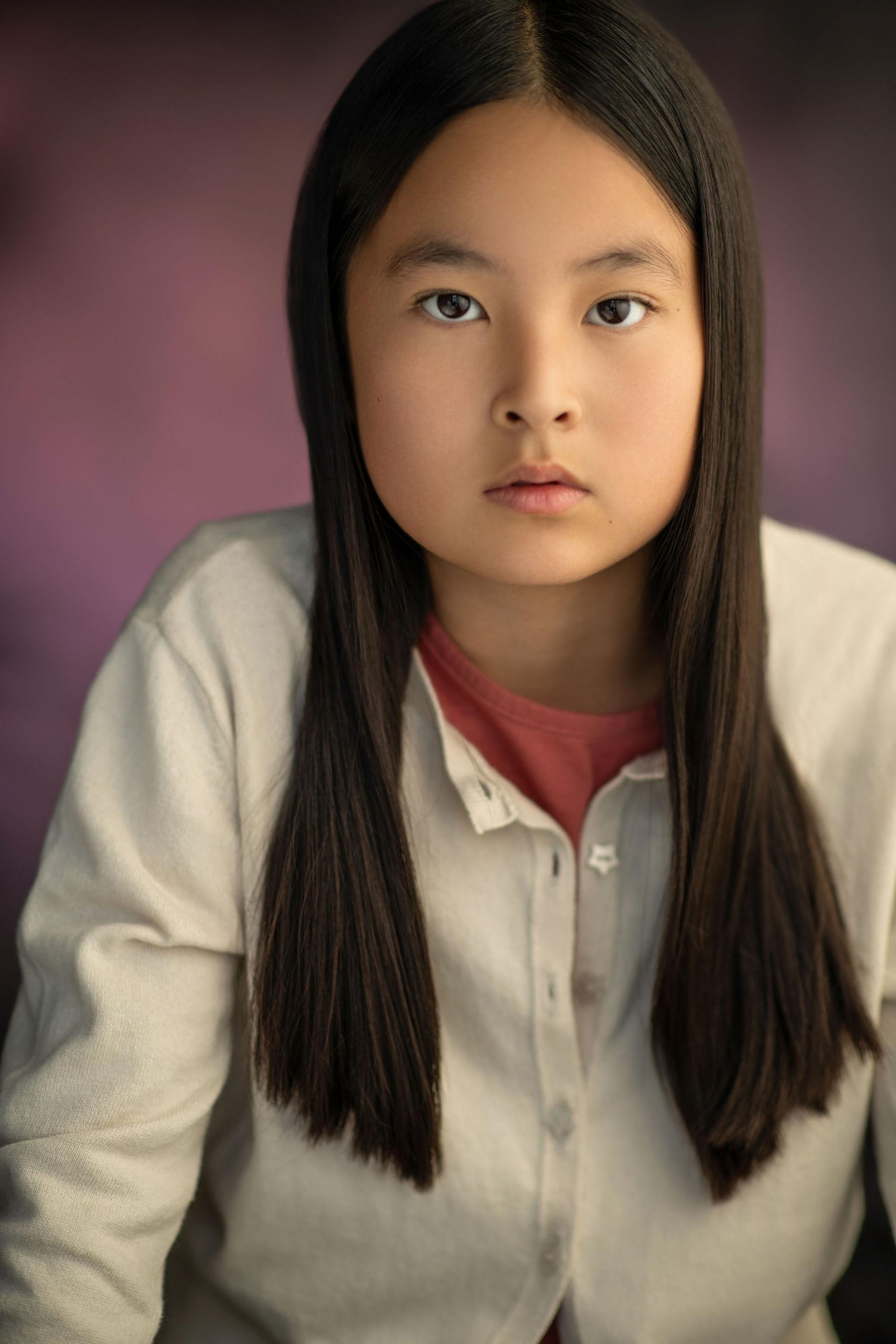 actor Lauren Chan large photo