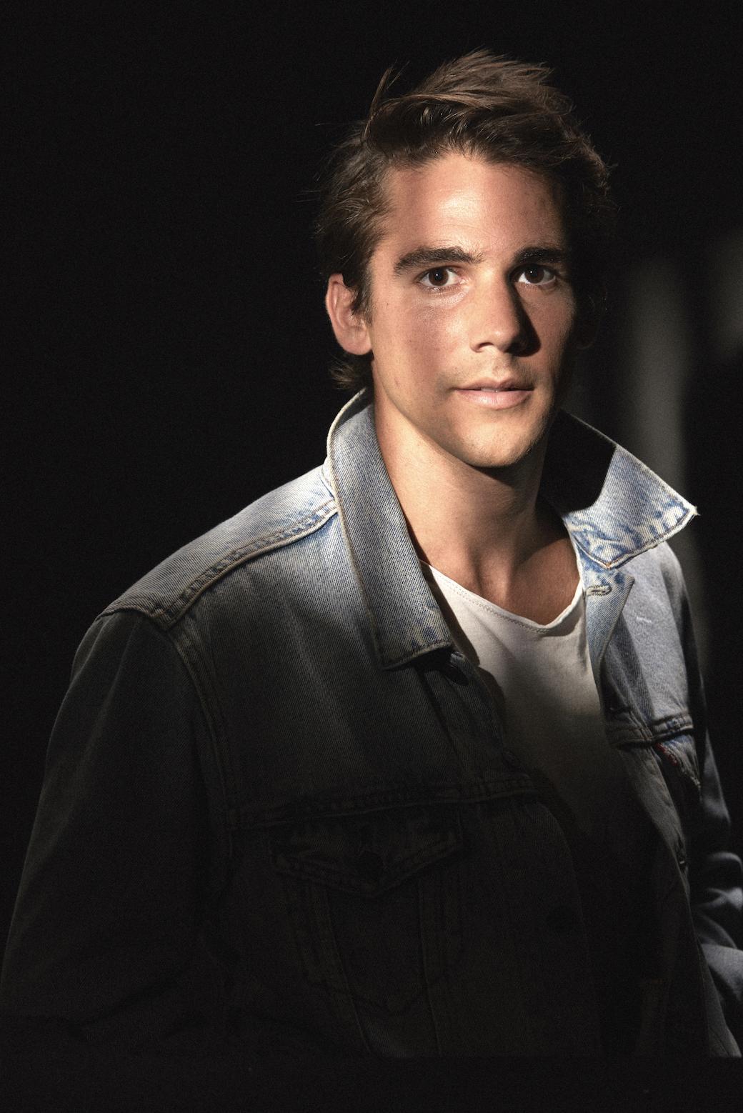 actor Mariano González large photo