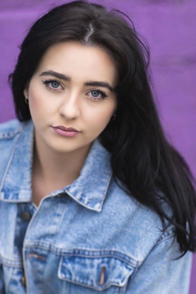 actor Saorlaoith Brady large photo