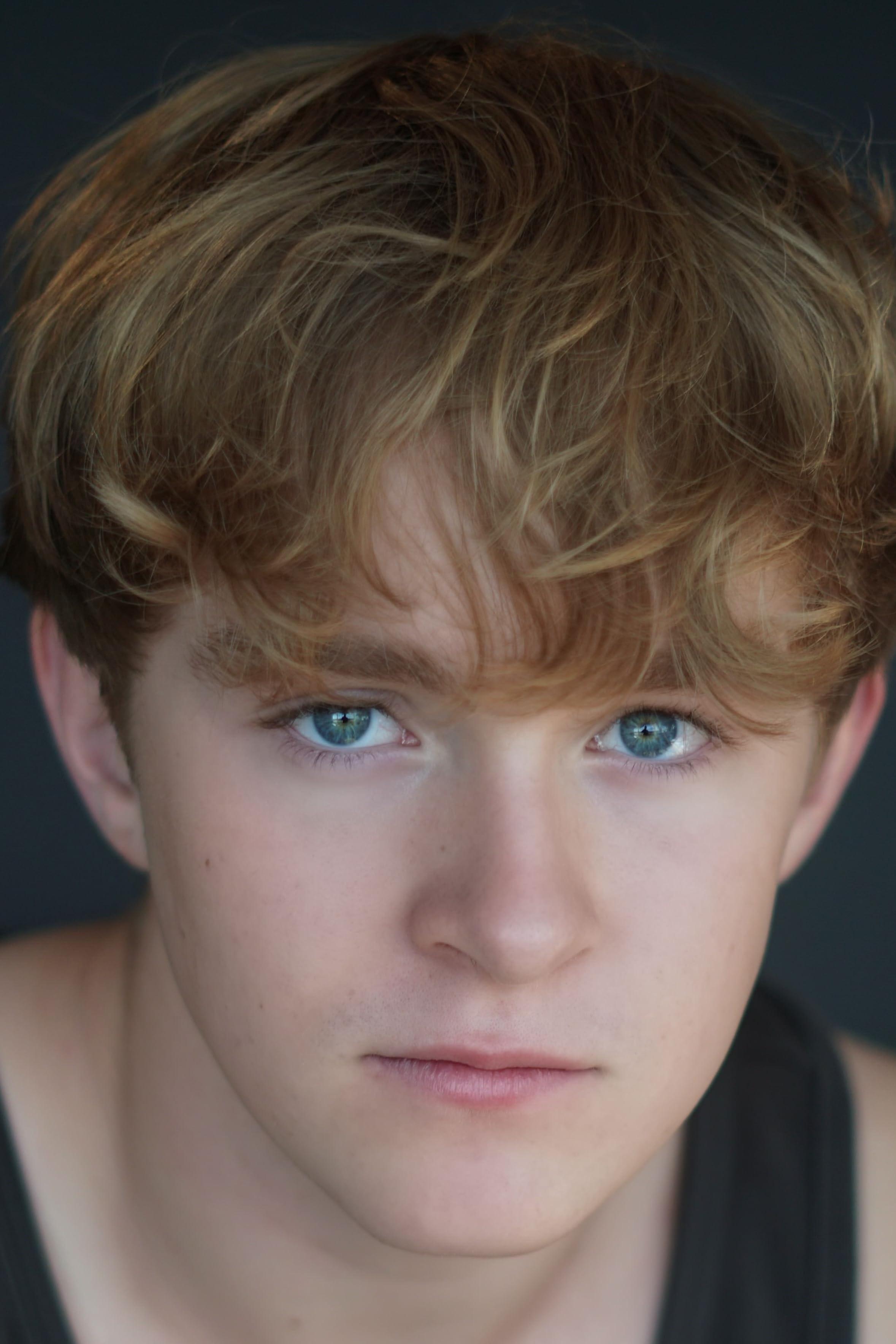 actor Dexter Bolduc large photo