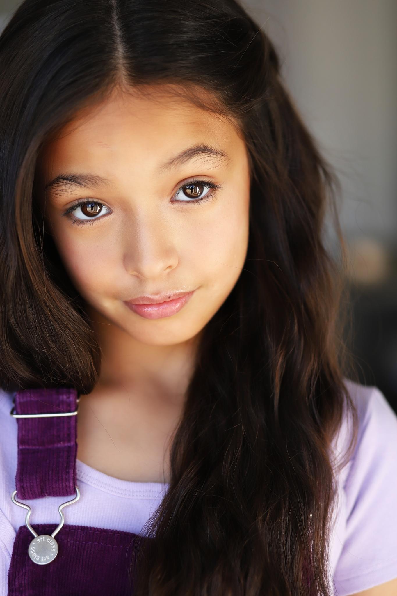 actor Brooklyn Ray Davila large photo