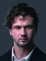 Aras Bulut Iynemli