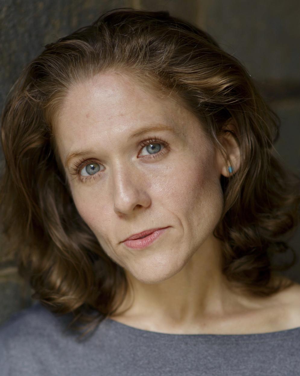 actor Erin Adele Clark large photo