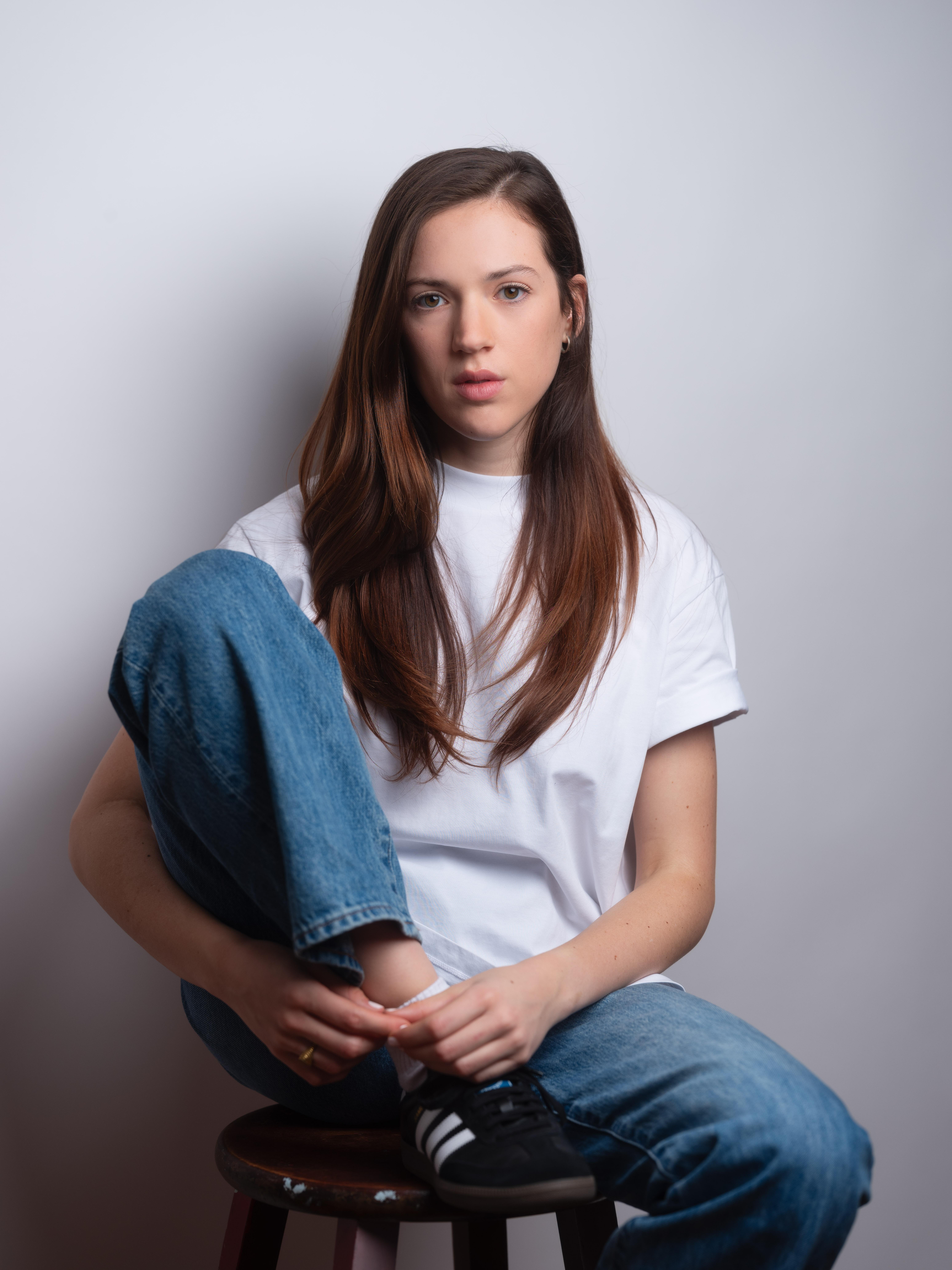 actor Muguet Del Toro large photo