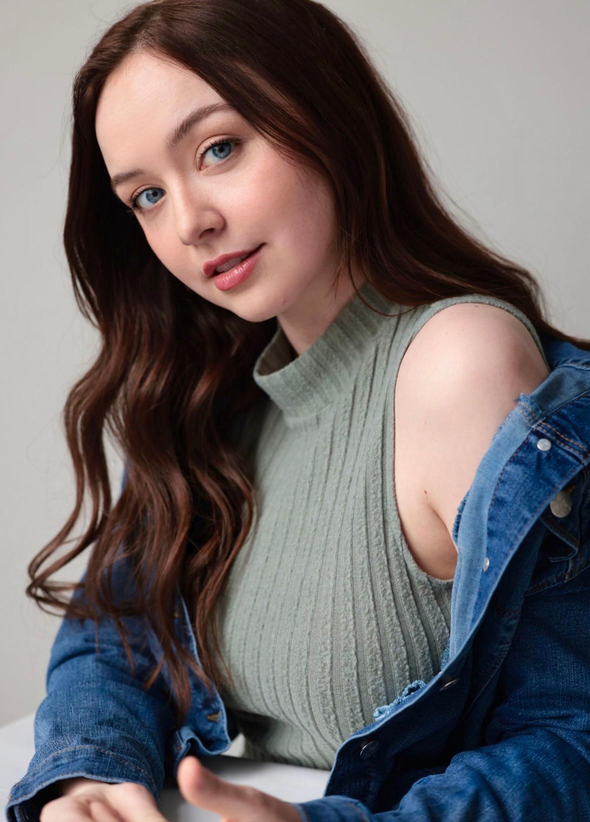 actor Isabella Carlsen large photo