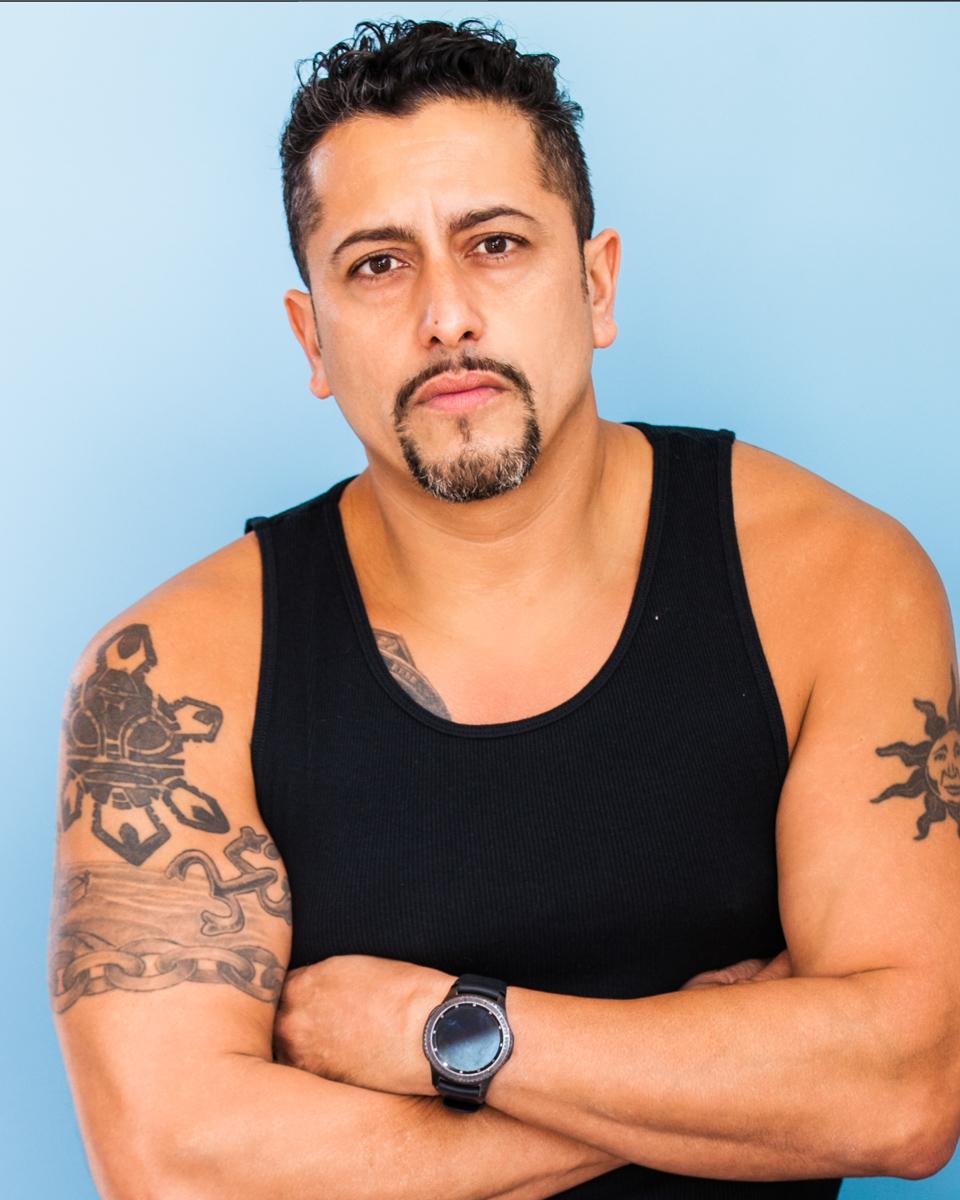 actor Jose Santiago large photo