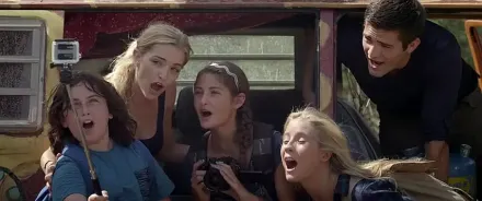 Trailer thumbnail