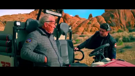 Trailer thumbnail