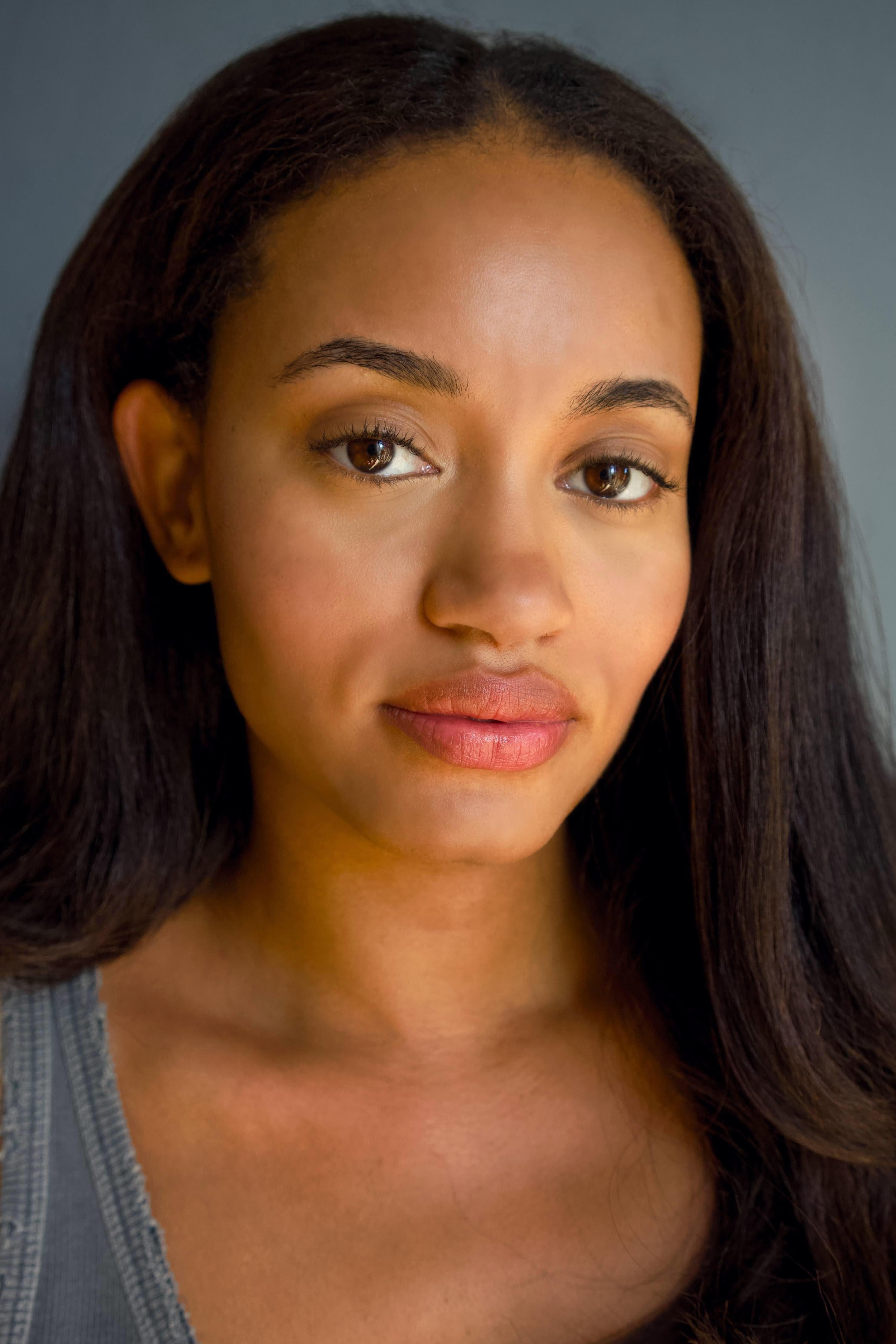 actor Jade Pattenden large photo