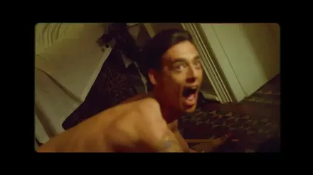 Trailer thumbnail