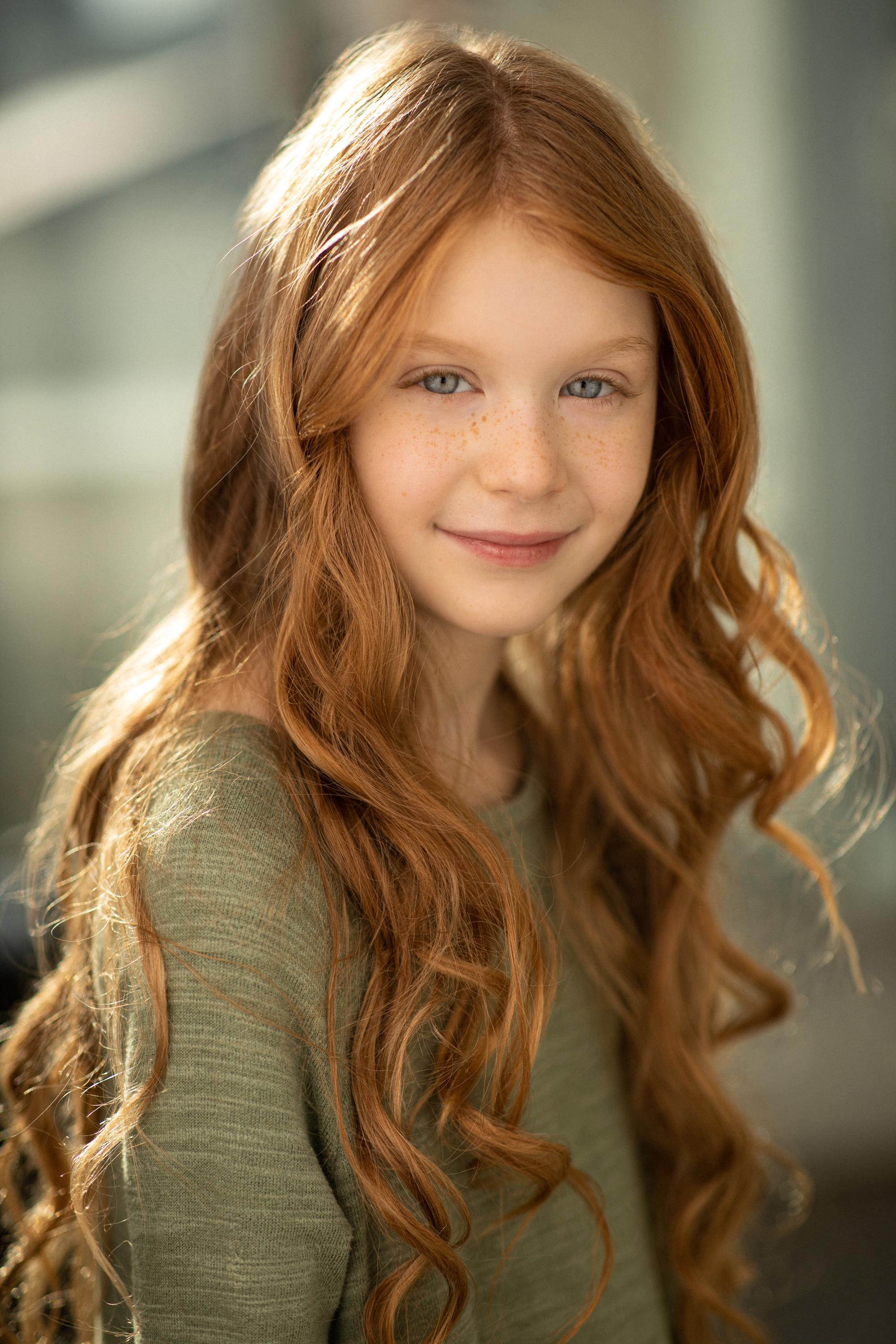 actor Aurora Todd large photo