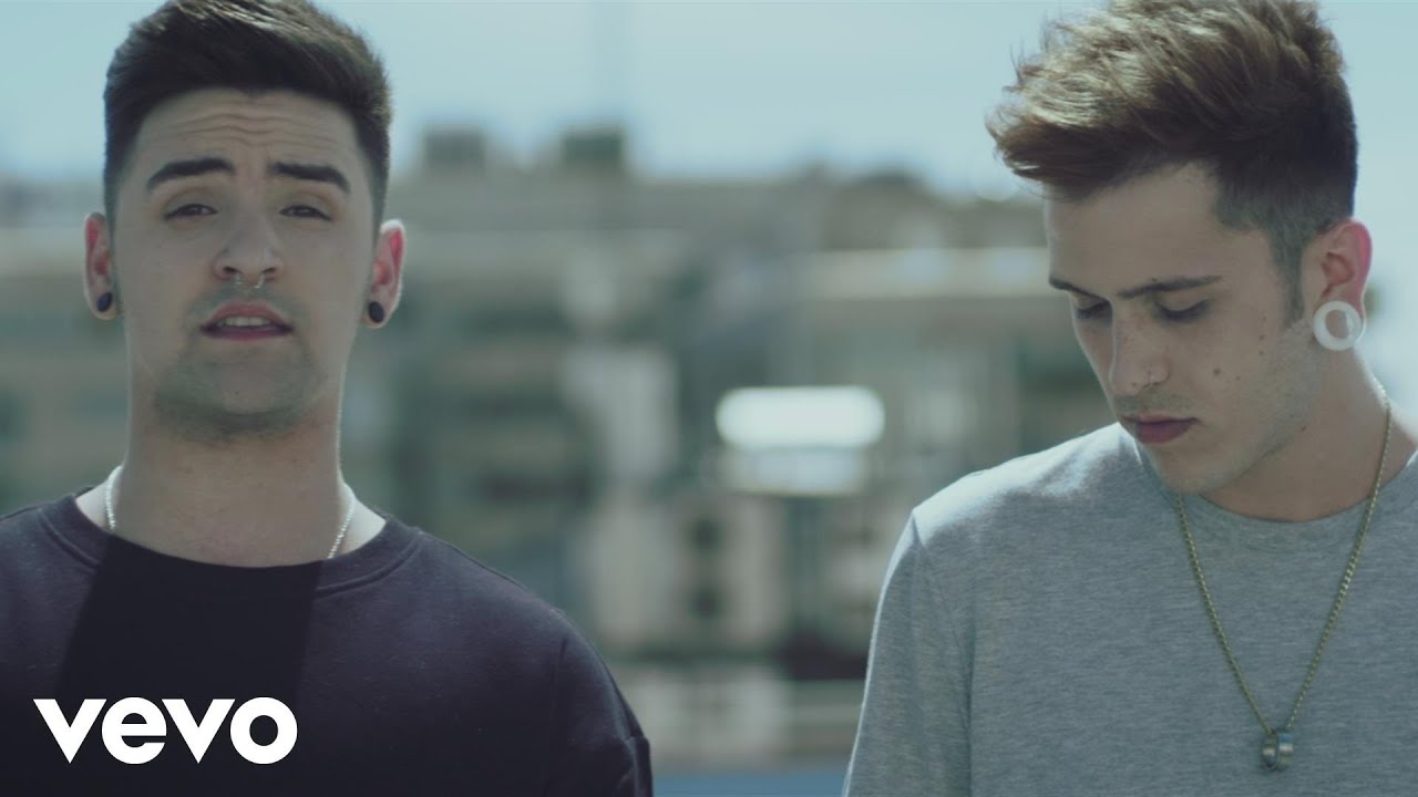 Critika y Saik - Lo Que Nunca Te Dije background