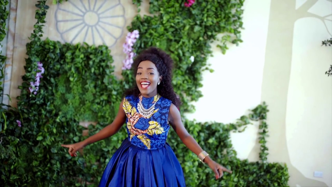 Angel Benard - Siteketei (Official Video) background