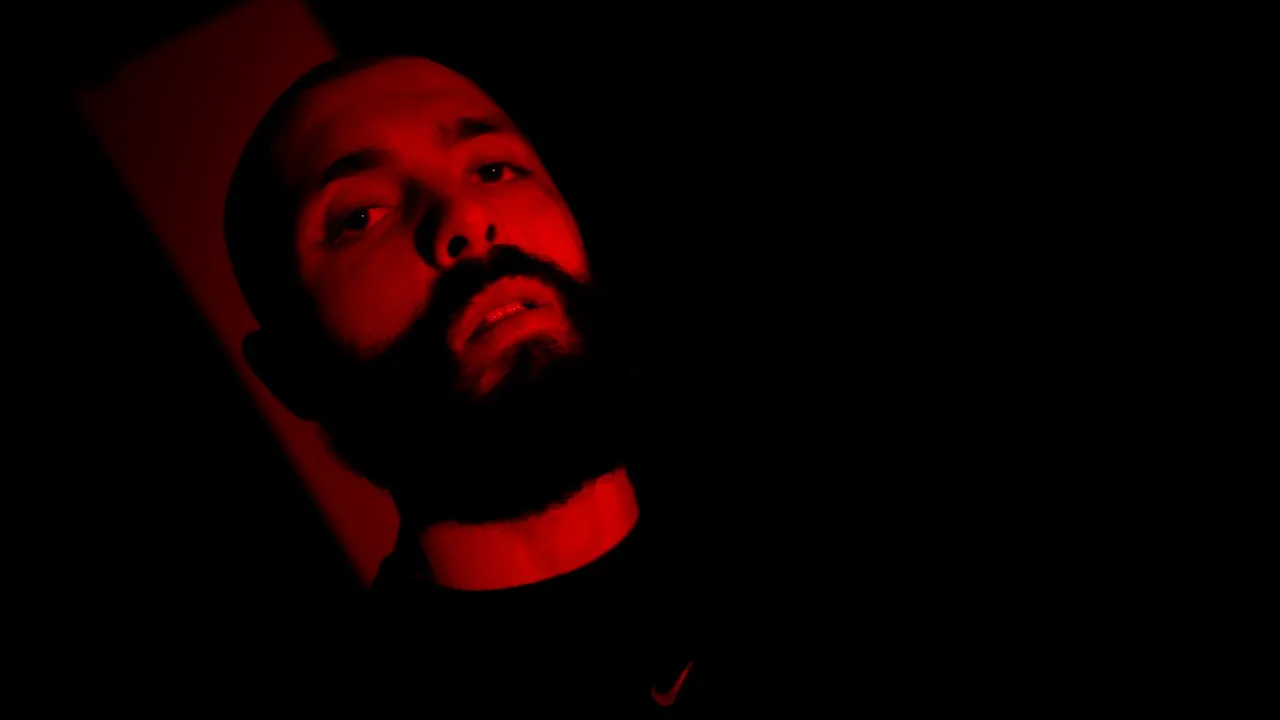 KTYB x FEDDINI - NESSI ENNOUM background