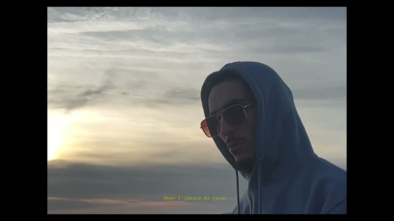 Flenn - Vide background