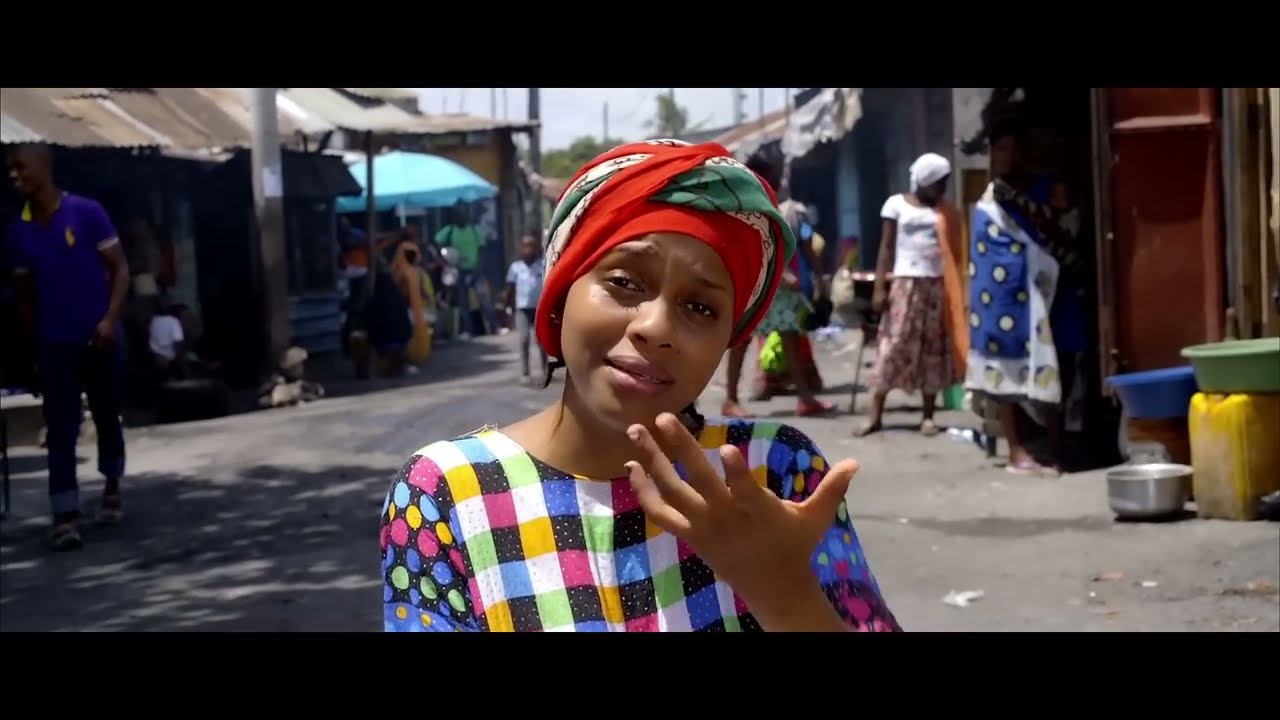 Nandy - Kivuruge (Official Music Video) background