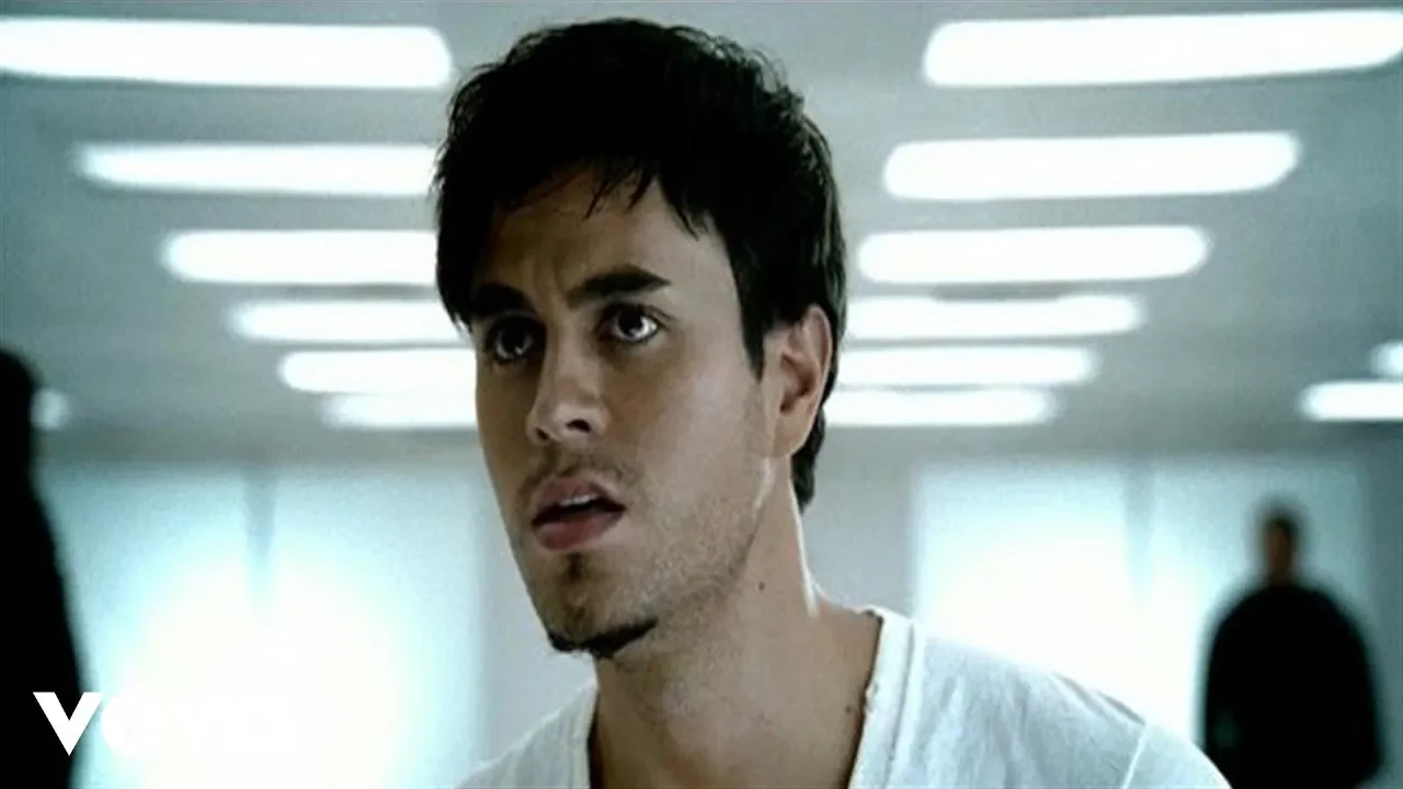 Enrique Iglesias - Addicted background