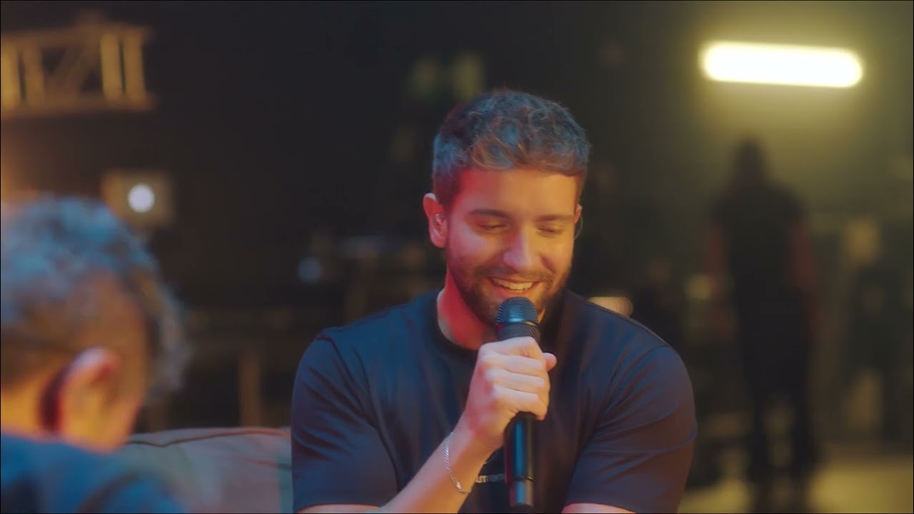 Pablo Alborán - Contigo aprendí (Acústico 2022) backdrop