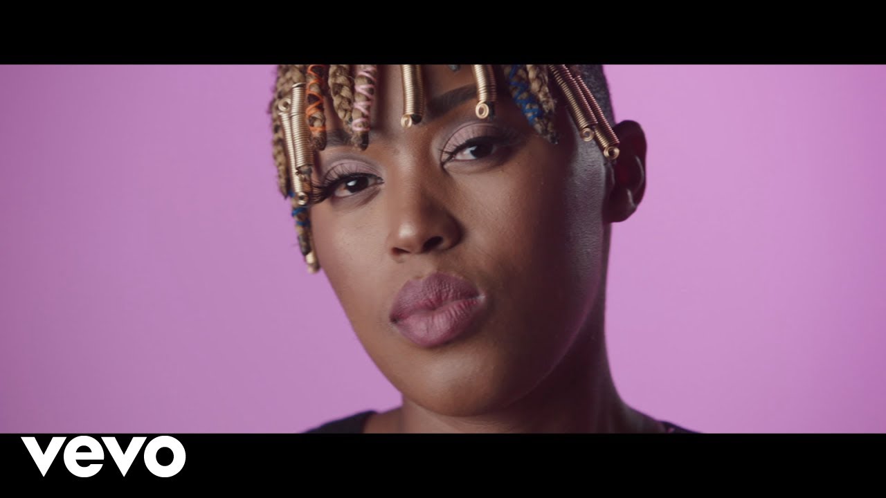 Prince Kaybee - Fetch Your Life ft. Msaki background