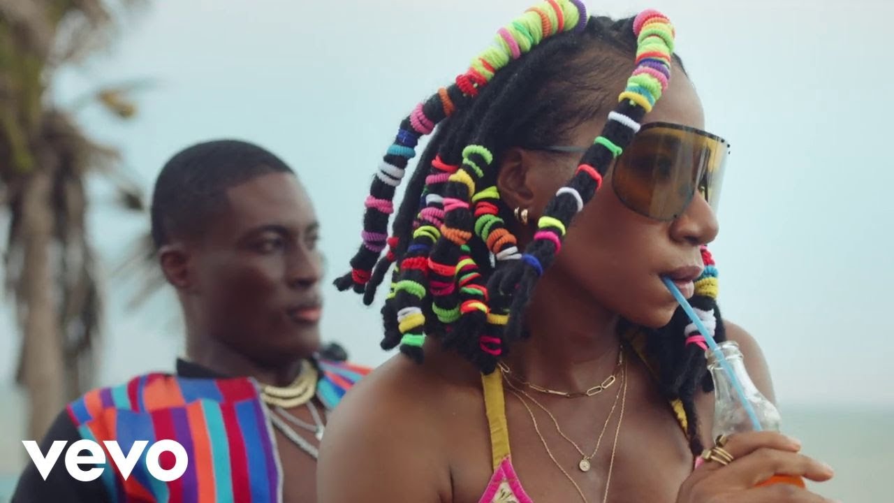 Aṣa - Ocean (Official Video) background