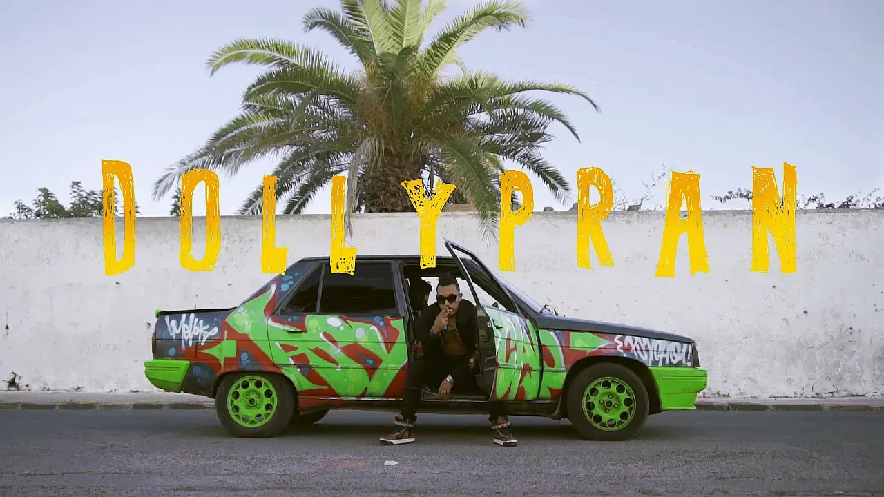 Dollypran - Taach (Official Music Video) background