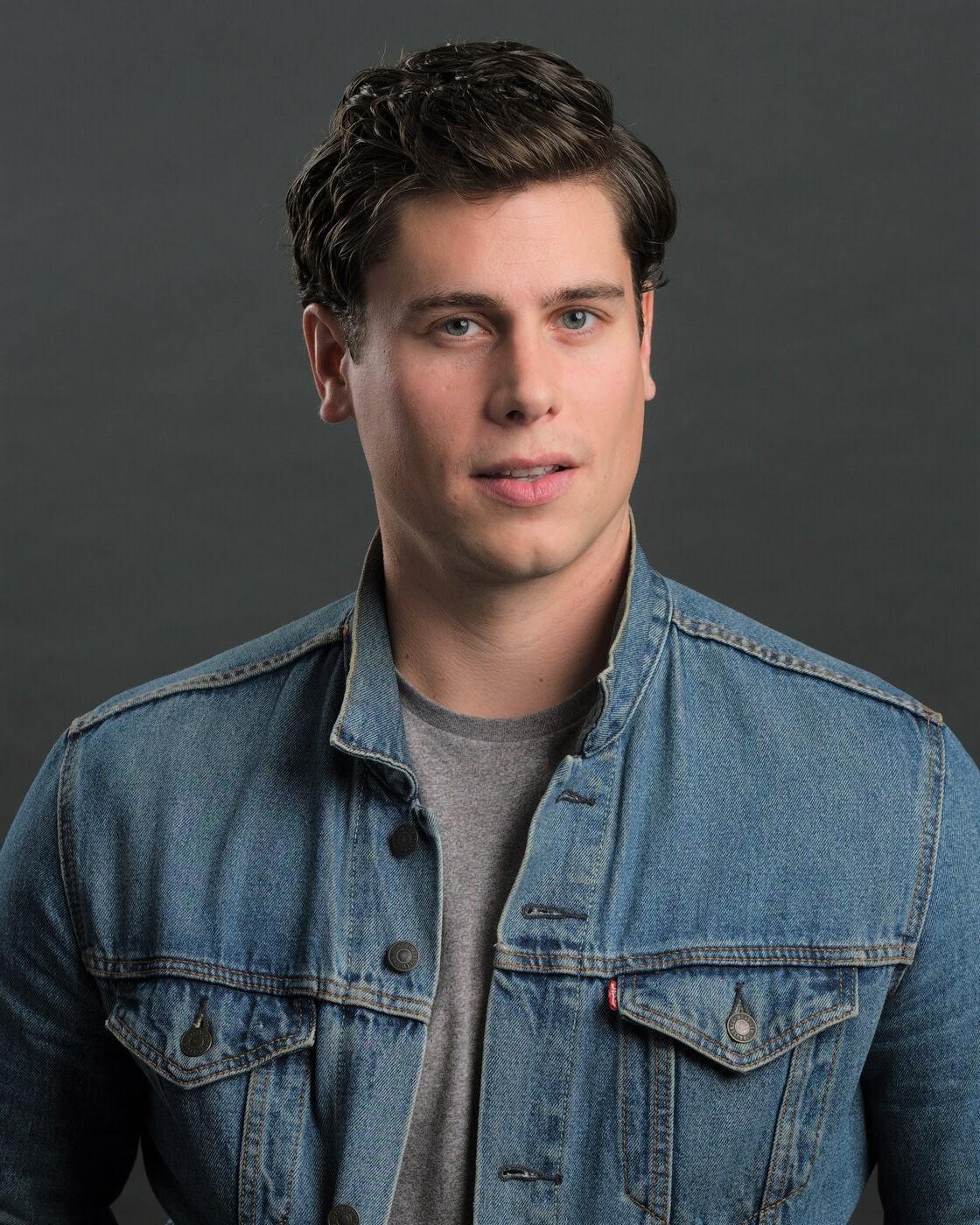 actor Joshua Banman large photo